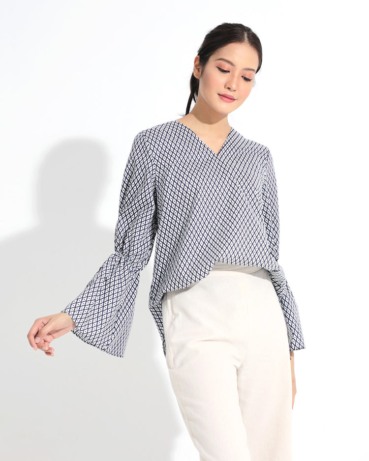 Alana Blouse with Geometry Print in Navy Blue